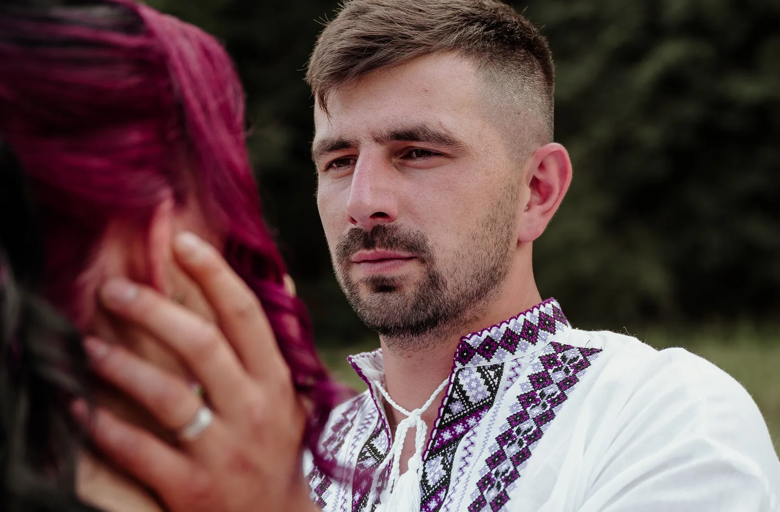 Poze pe aplicații de dating 2026: rețeta Gen-Z pentru România